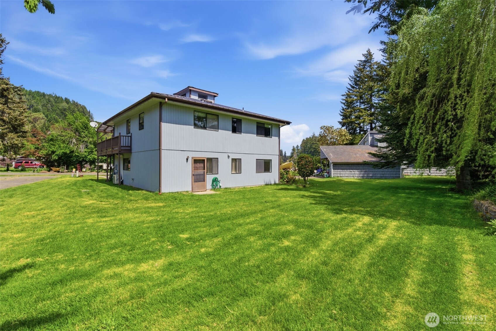 80 NE Brook Place , Tahuya, WA 98588
