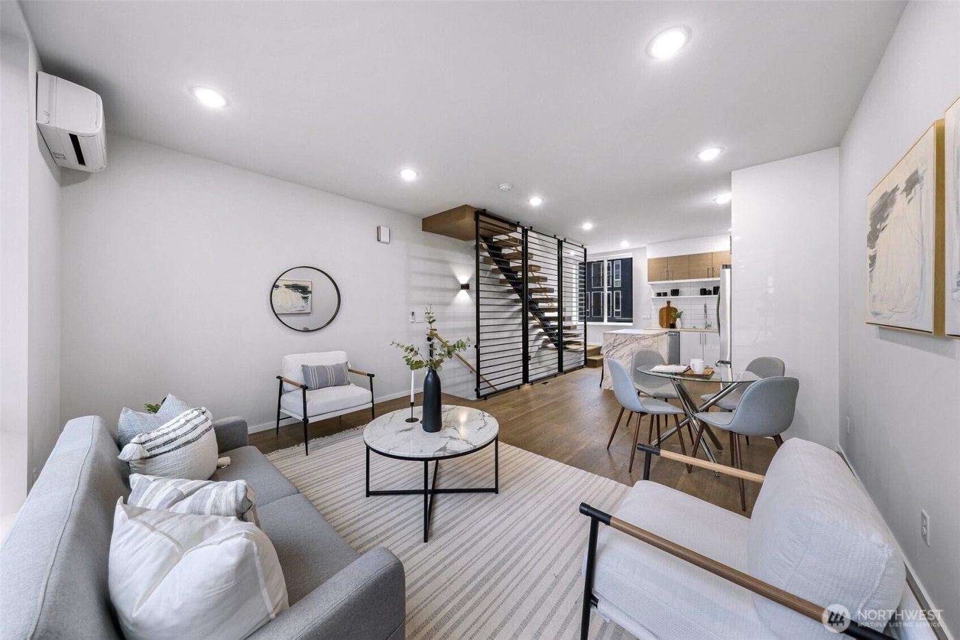 901 28th Avenue S #G, Seattle, WA 98144