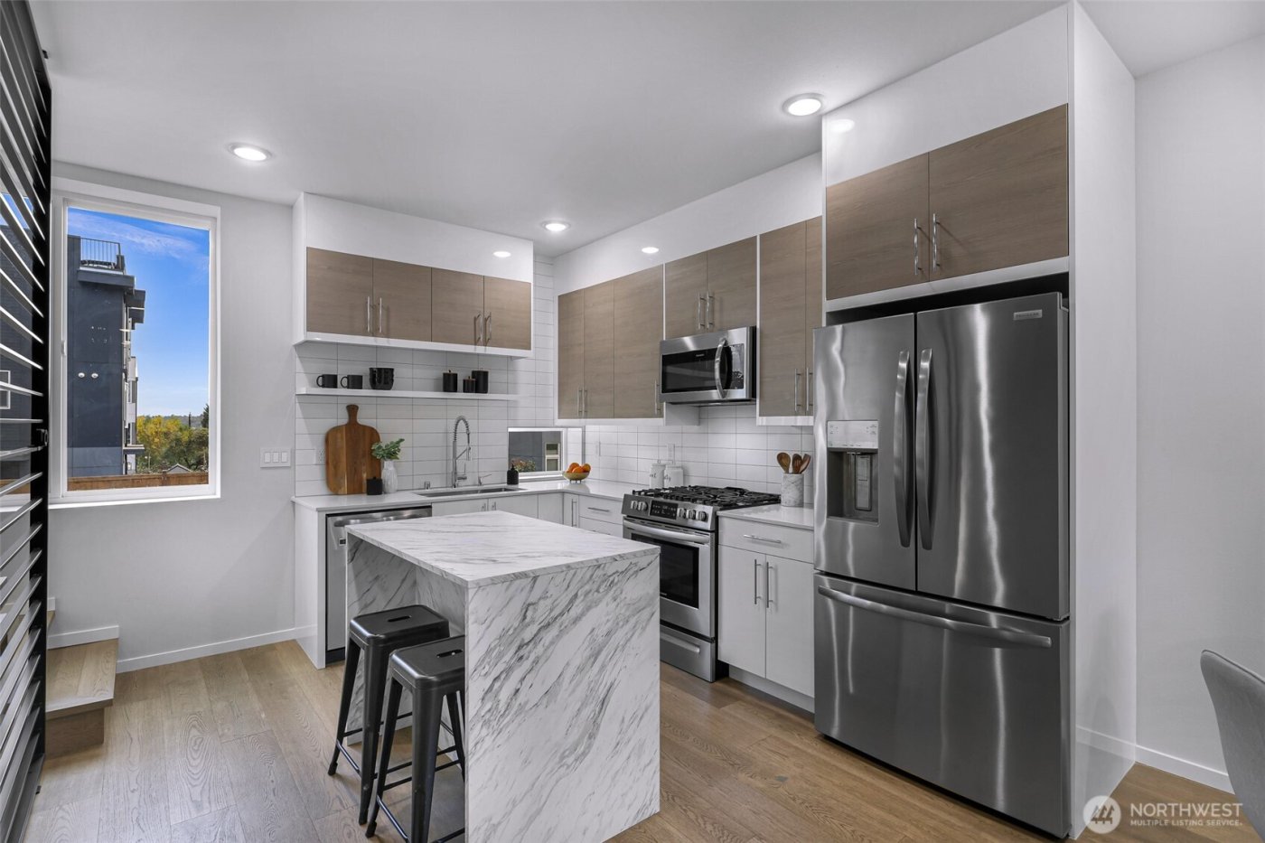 901 28th Avenue S #G, Seattle, WA 98144