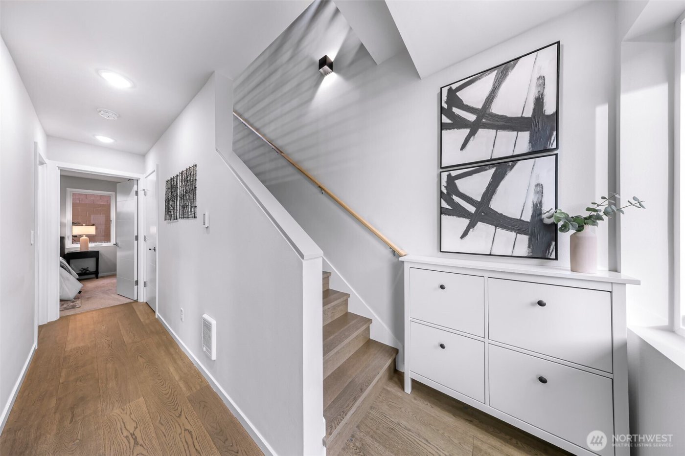 901 28th Avenue S #G, Seattle, WA 98144