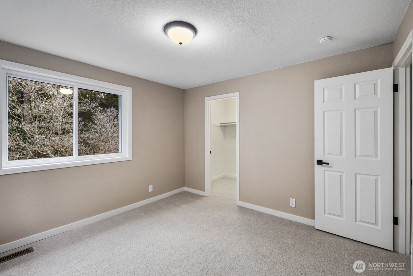 904 187th Place SW, Lynnwood, WA 98036