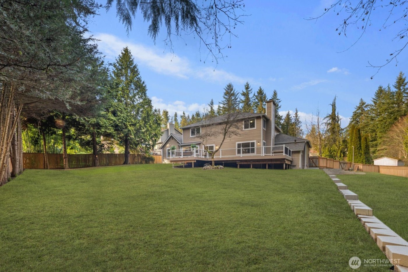 904 187th Place SW, Lynnwood, WA 98036