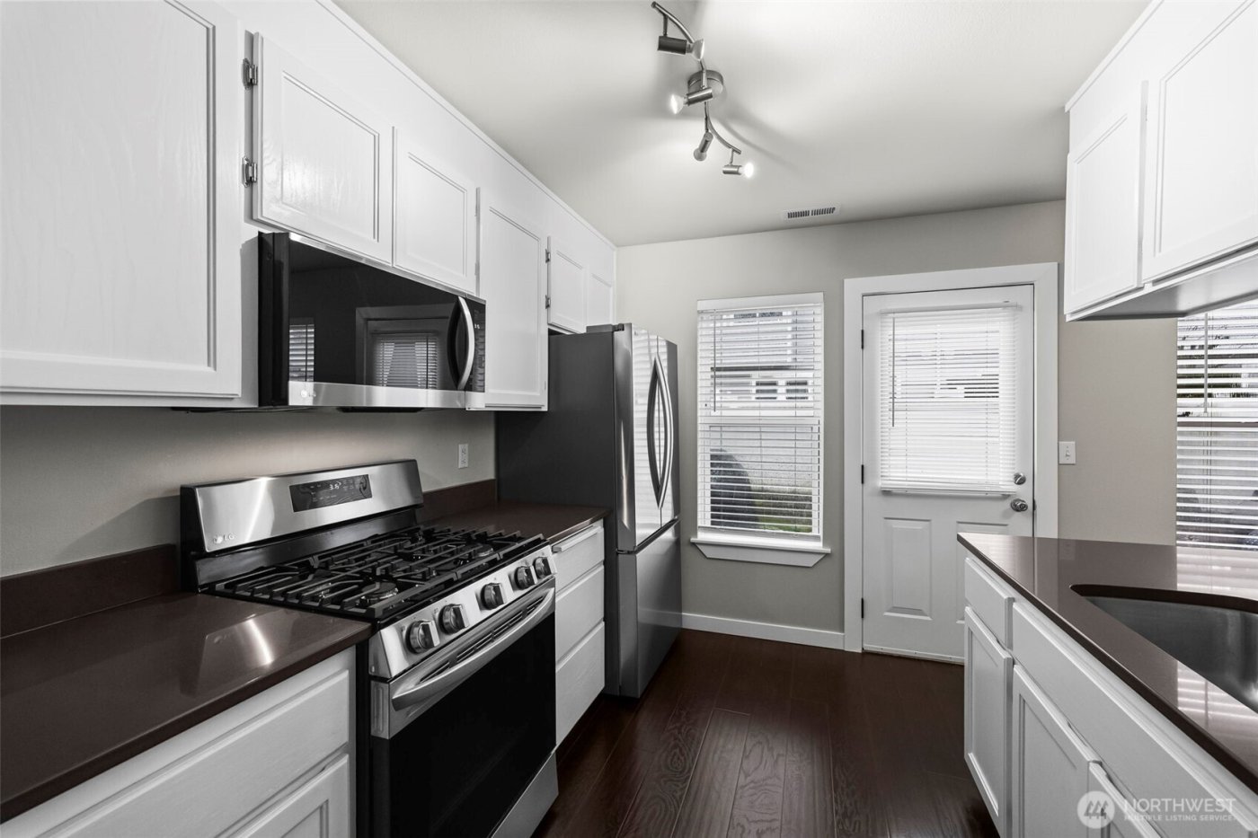 11110 62nd Street E, Puyallup, WA 98372