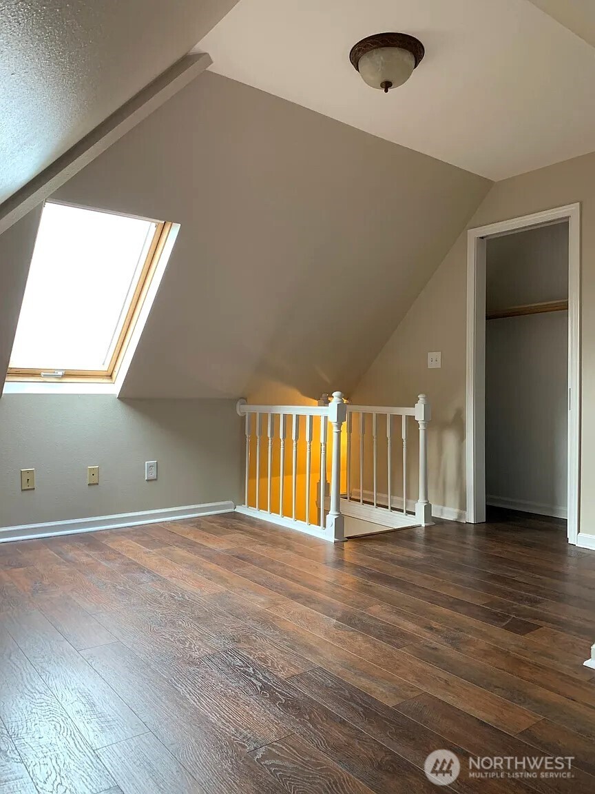 1012 N I Street , Tacoma, WA 98403