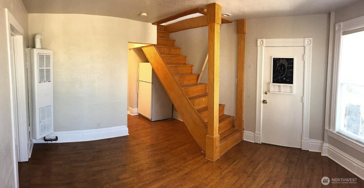 1012 N I Street , Tacoma, WA 98403