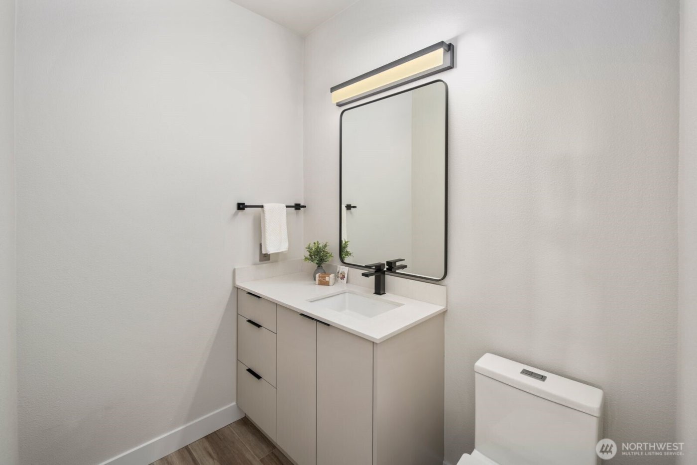 18638 NE 55th Way #LL1863, Redmond, WA 98052