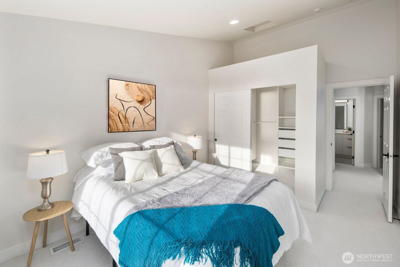 18638 NE 55th Way #LL1863, Redmond, WA 98052