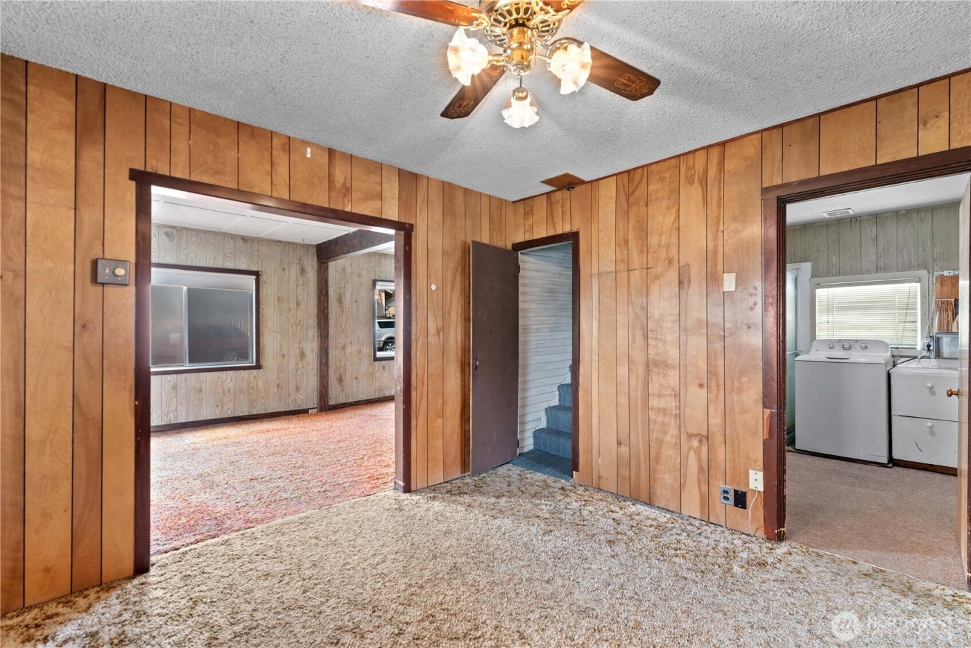 415 Walker St , Wenatchee, WA 98801