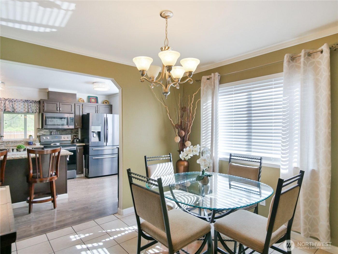 8728 136th Street E, Puyallup, WA 98373-5591