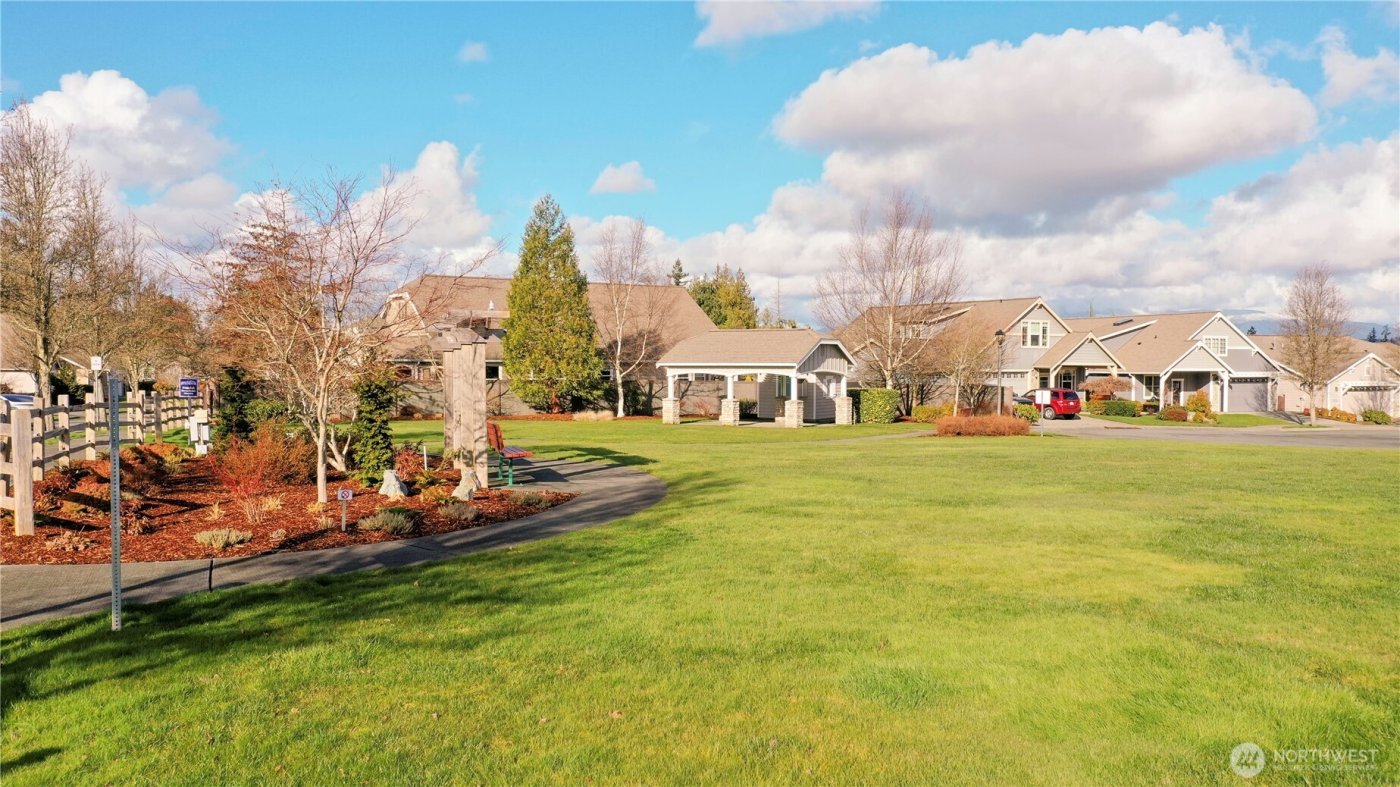 965 Chestnut Loop , Mount Vernon, WA 98274
