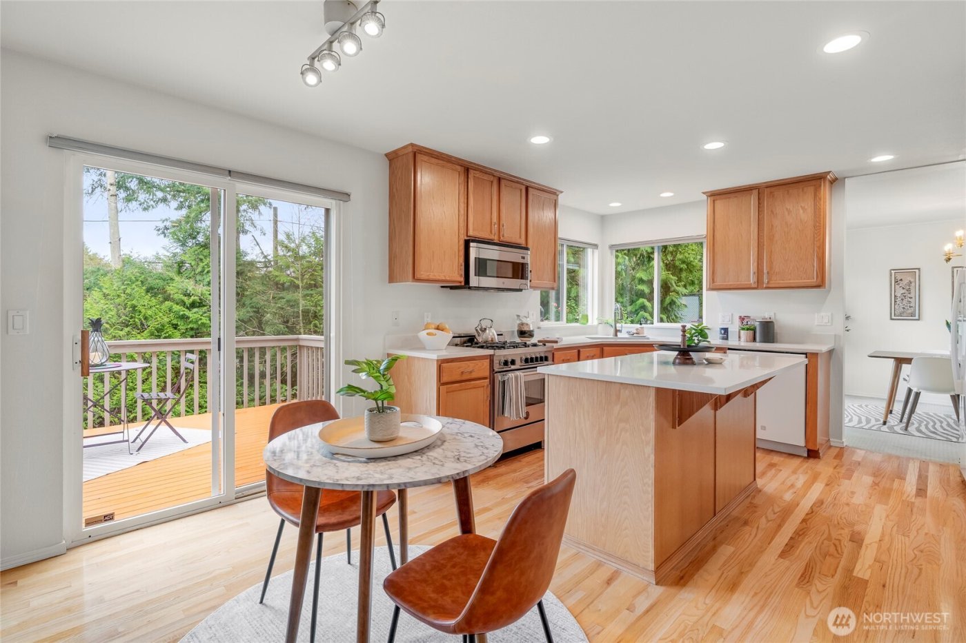 625 191st Street SW, Lynnwood, WA 98036