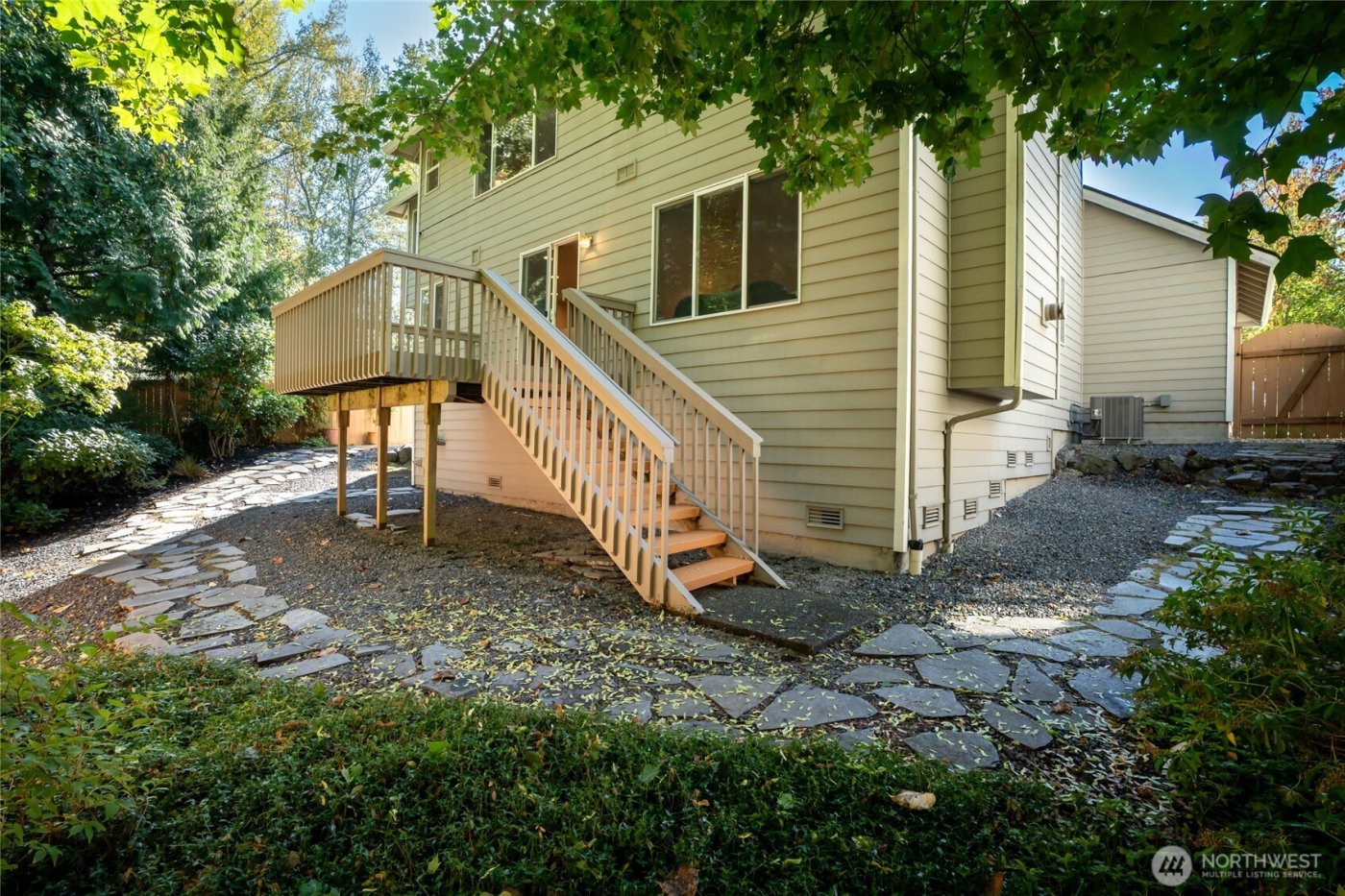 625 191st Street SW, Lynnwood, WA 98036