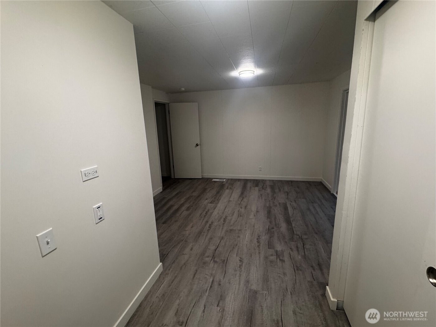 23106 67th Place W, Mountlake Terrace, WA 98043