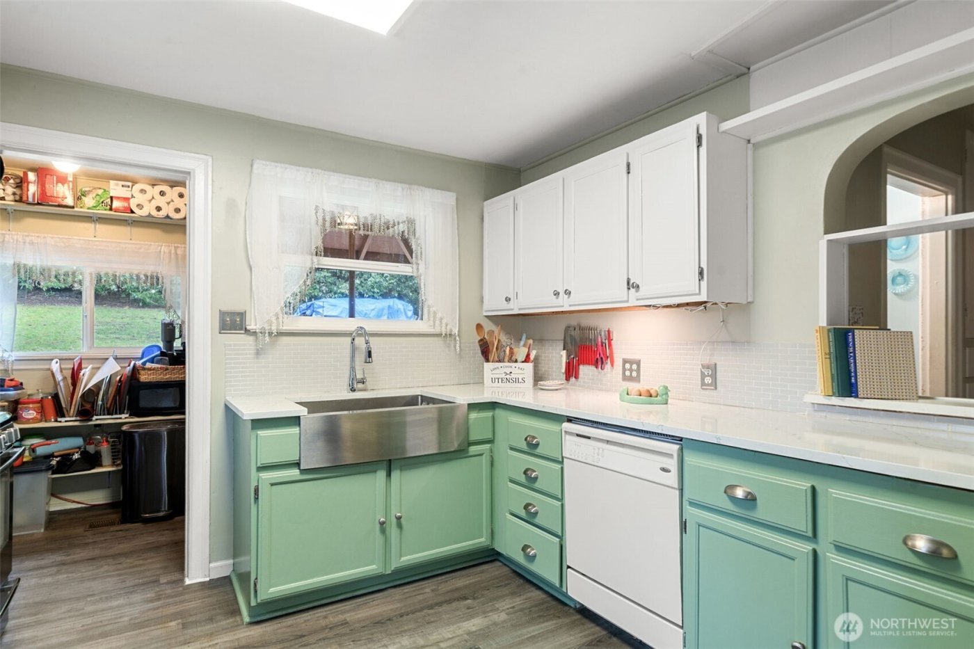 327 N Marion Avenue , Bremerton, WA 98312