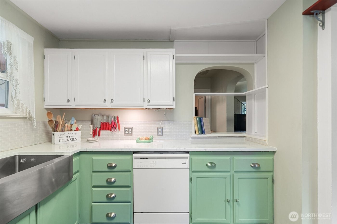 327 N Marion Avenue , Bremerton, WA 98312