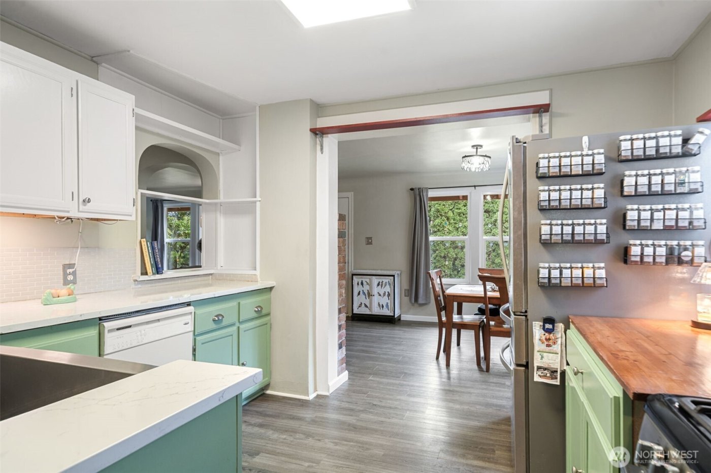 327 N Marion Avenue , Bremerton, WA 98312