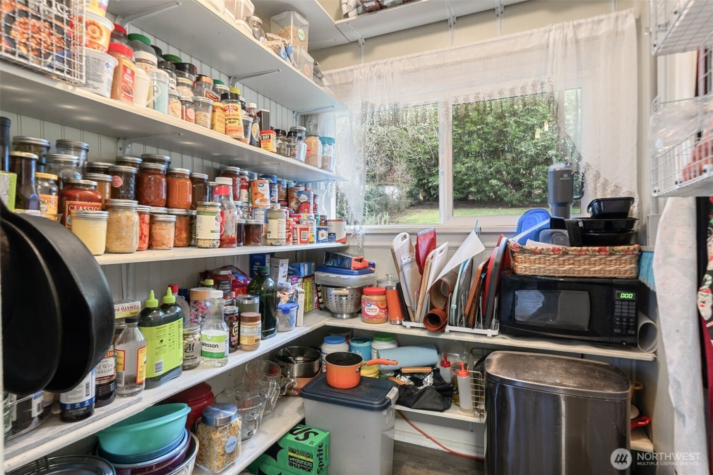 327 N Marion Avenue , Bremerton, WA 98312