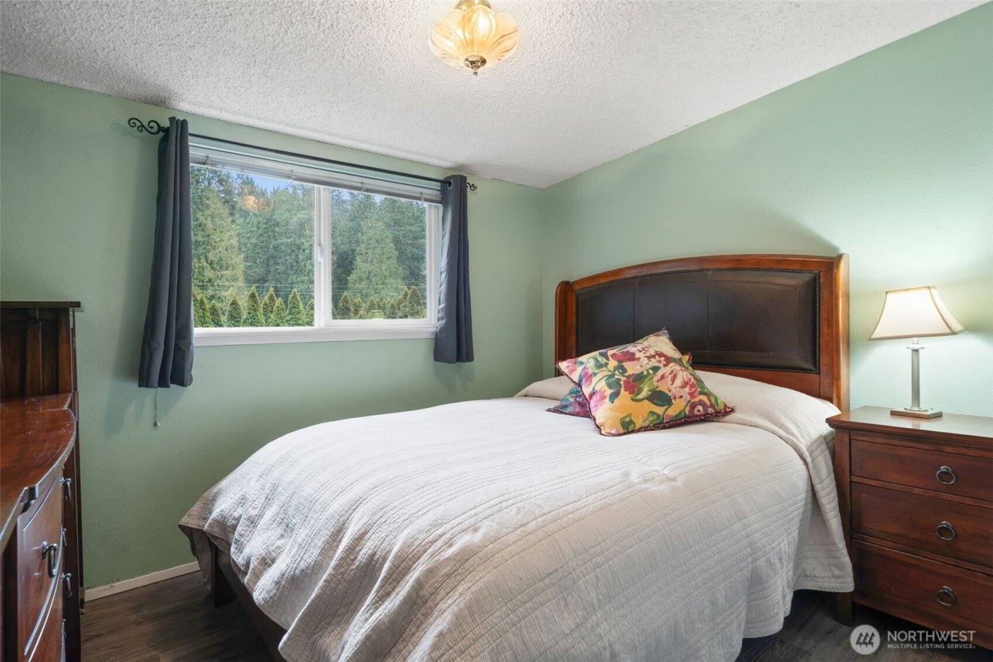 327 N Marion Avenue , Bremerton, WA 98312