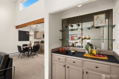 210 Boylston Avenue E #304, Seattle, WA 98102 - Photo 11