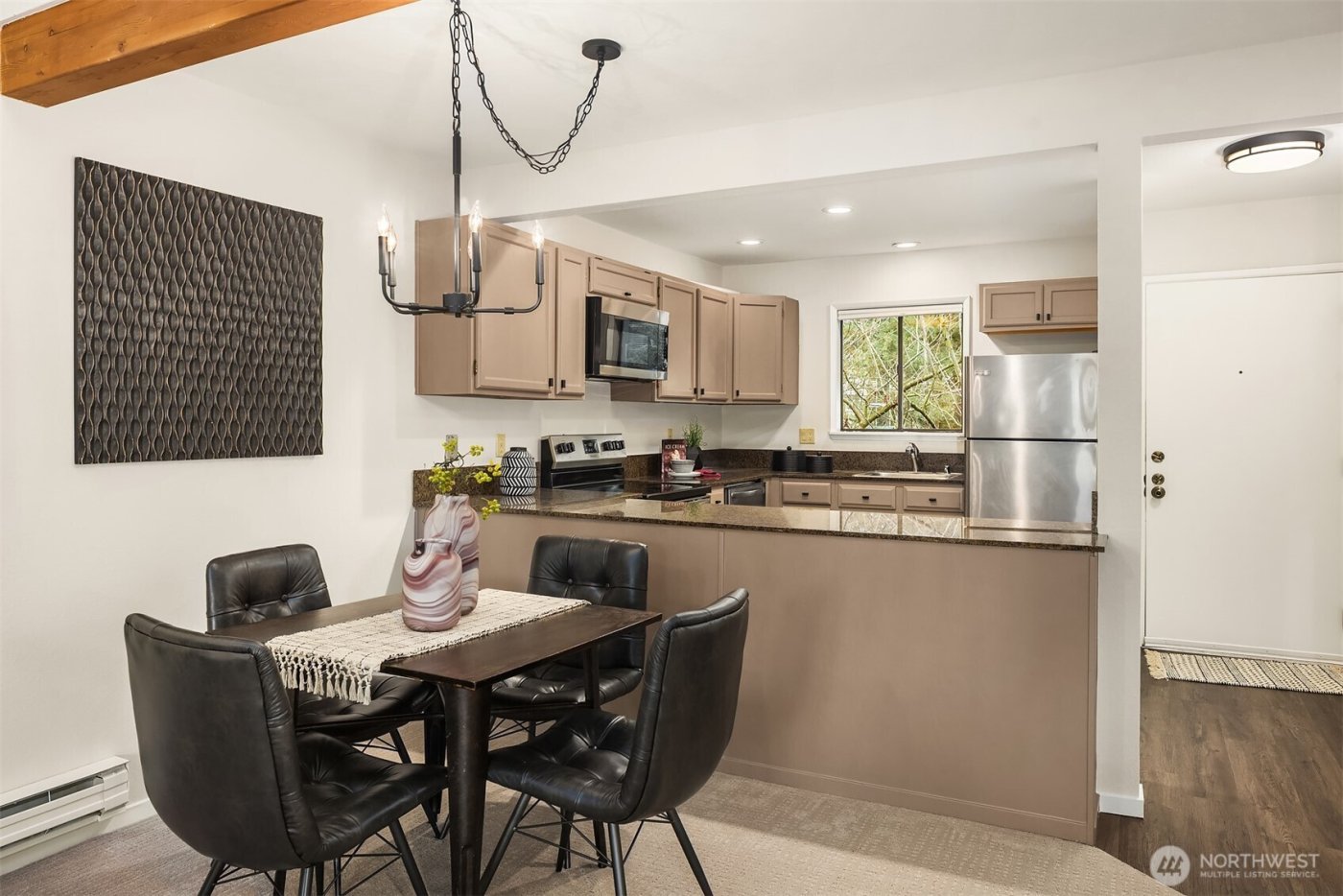 210 Boylston Avenue E #304, Seattle, WA 98102