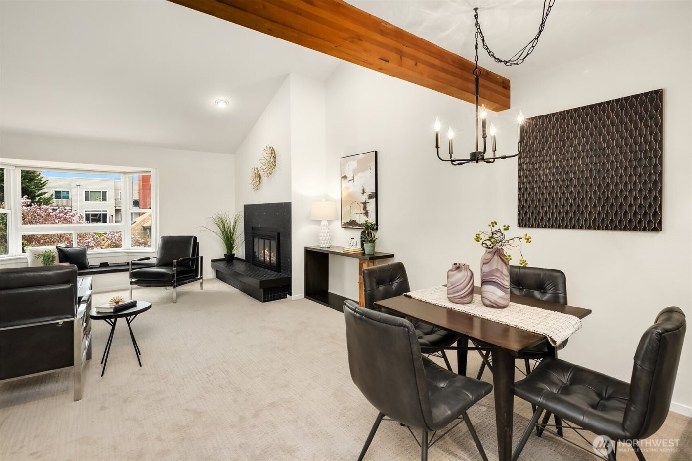 210 Boylston Avenue E #304, Seattle, WA 98102