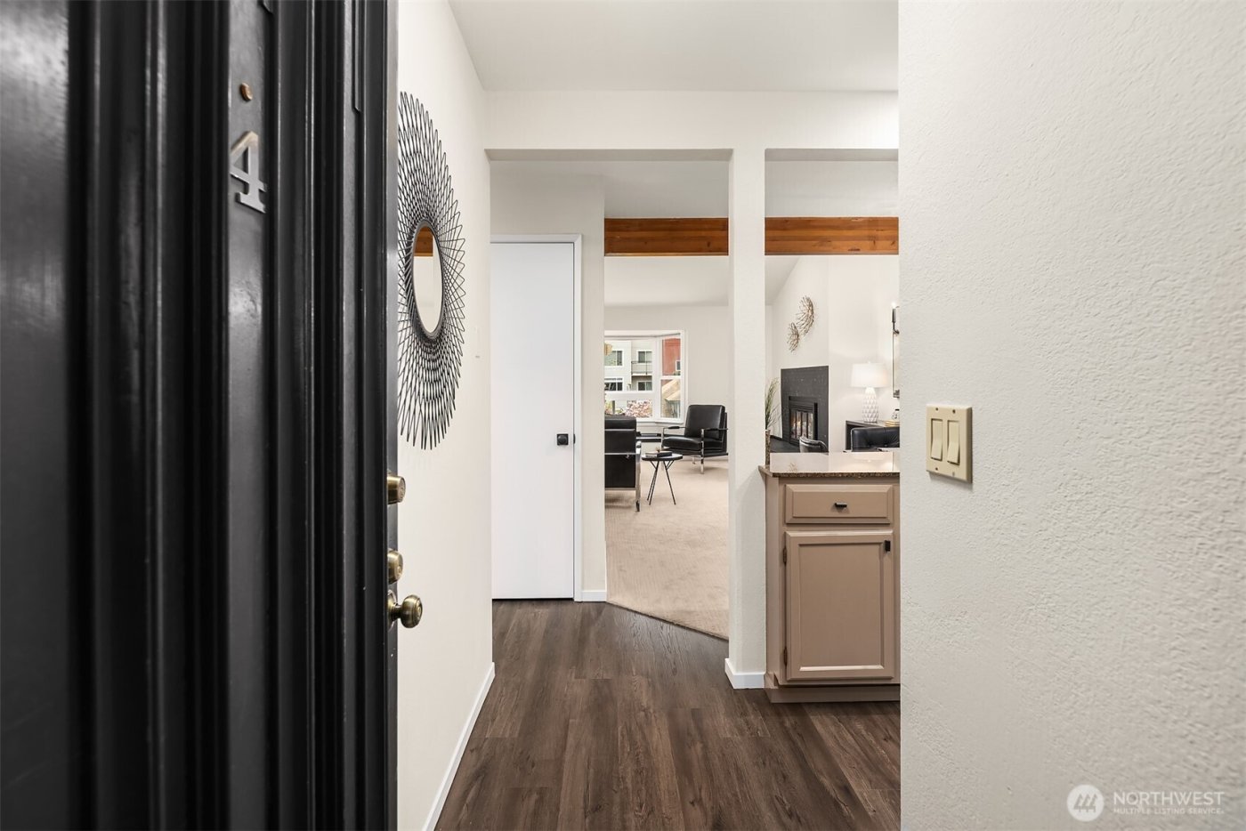 210 Boylston Avenue E #304, Seattle, WA 98102