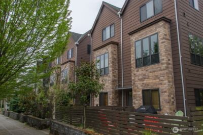 7937 Densmore Avenue N, Seattle, WA 98103