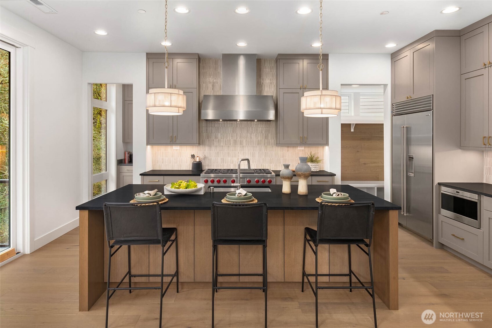 21045 SE 80th Street , Issaquah, WA 98027