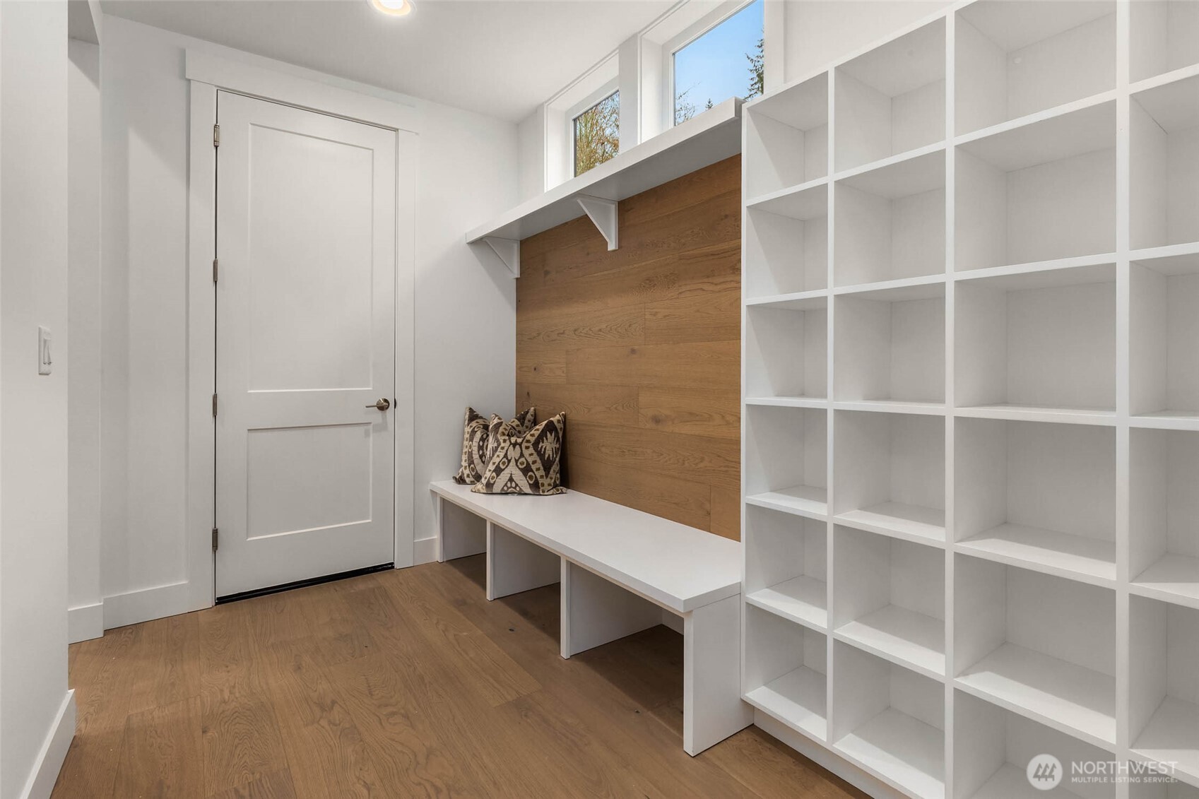 21045 SE 80th Street , Issaquah, WA 98027