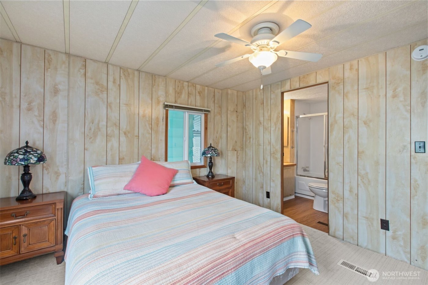 11436 SE 208th Street #136, Kent, WA 98031