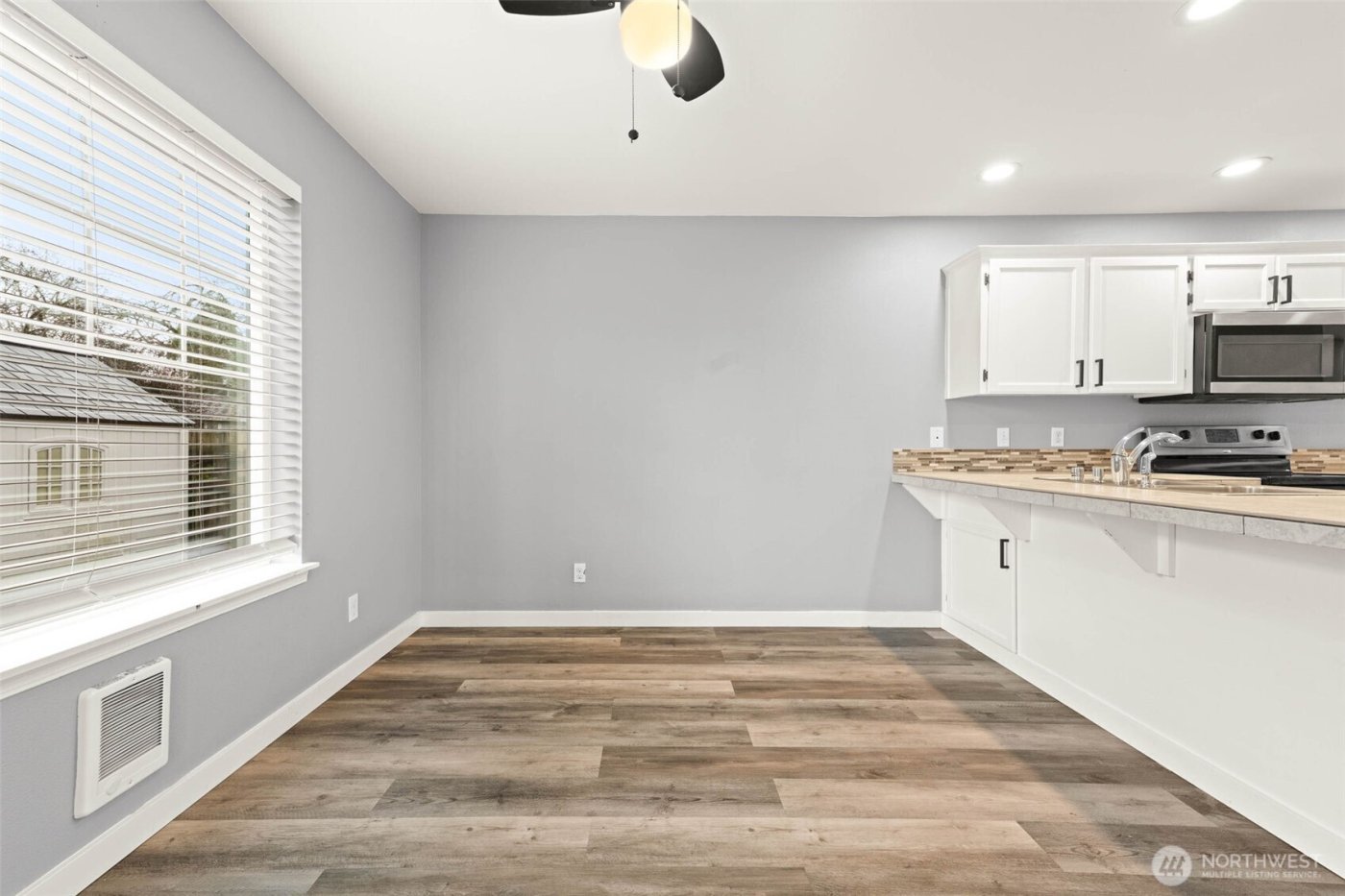 5401 S Cushman Avenue , Tacoma, WA 98408