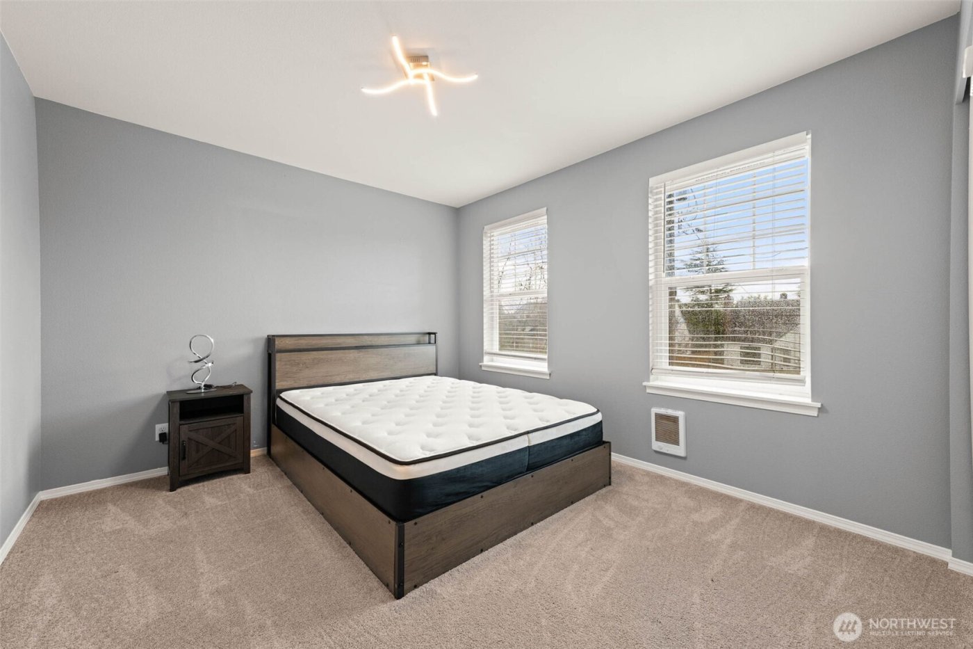 5401 S Cushman Avenue , Tacoma, WA 98408