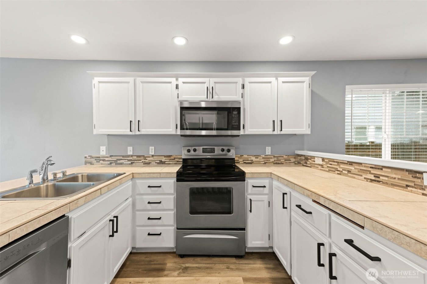 5401 S Cushman Avenue , Tacoma, WA 98408