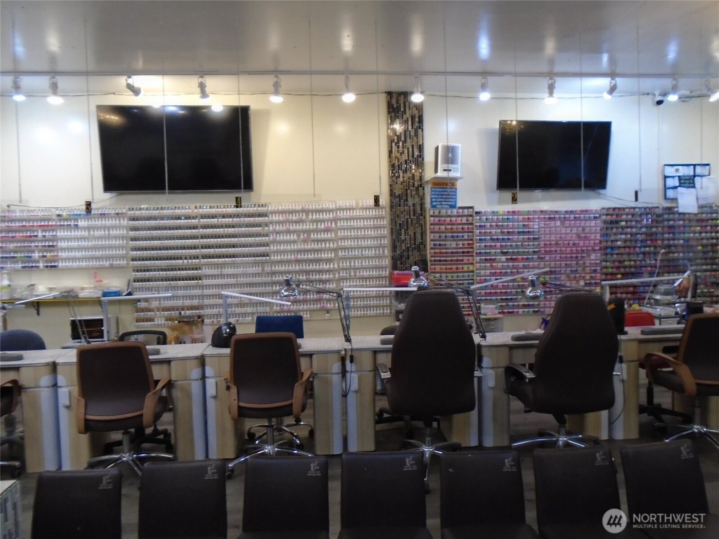 457 W Washington Street , Sequim, WA 98382