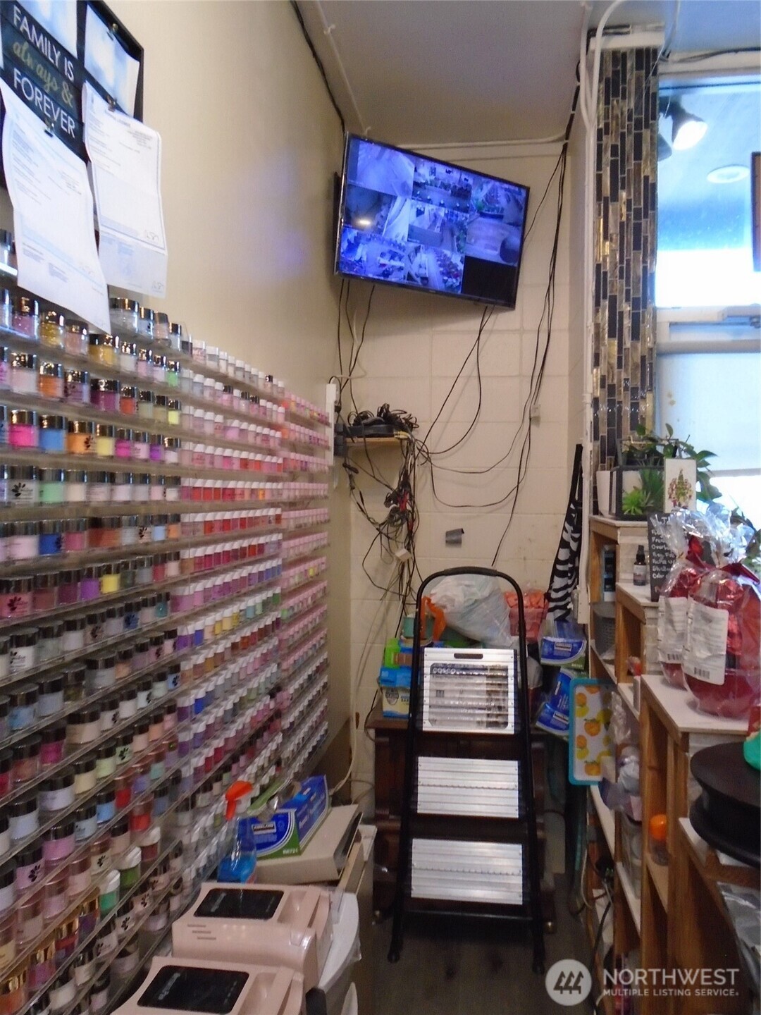 457 W Washington Street , Sequim, WA 98382