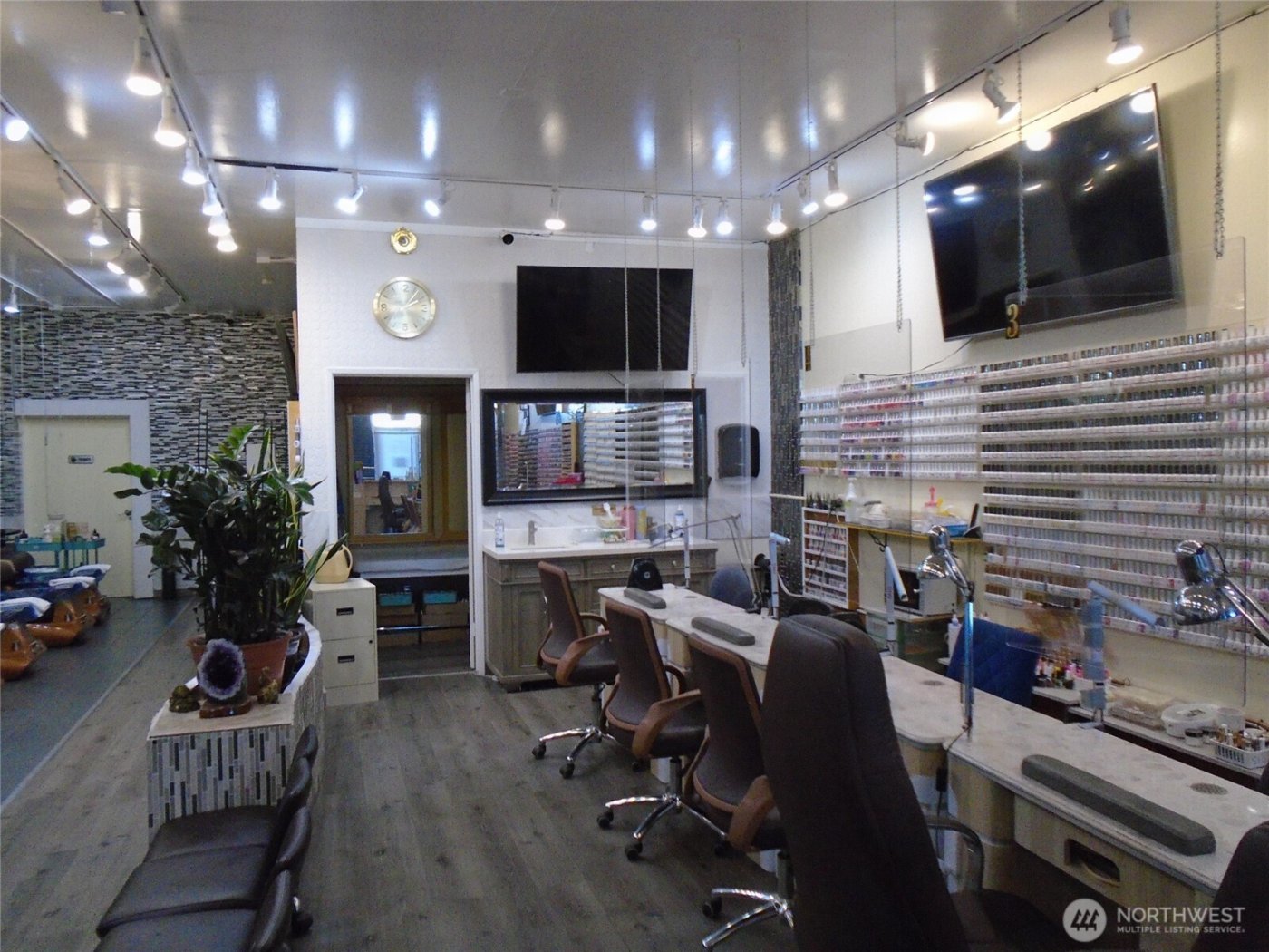 457 W Washington Street , Sequim, WA 98382