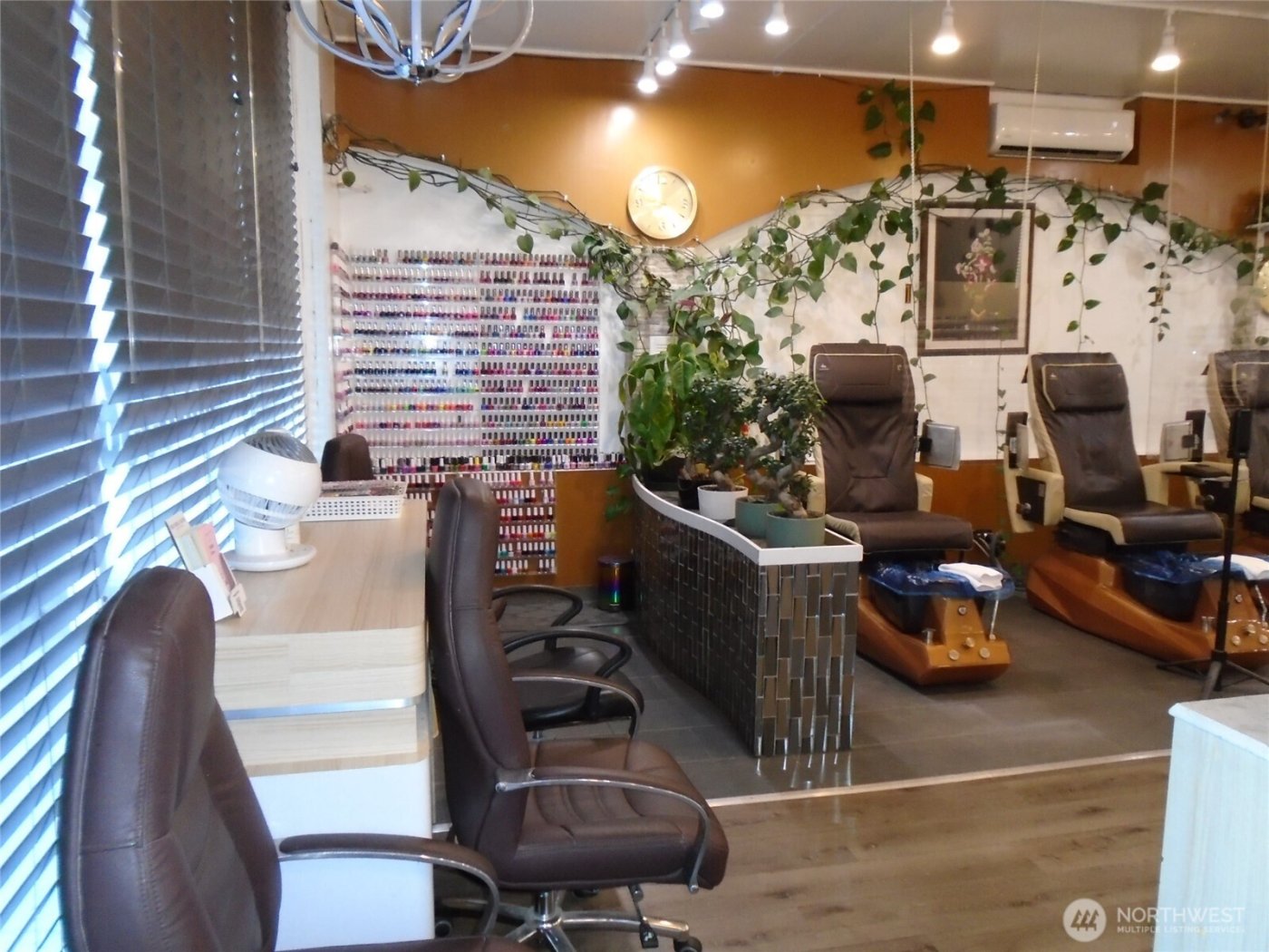 457 W Washington Street , Sequim, WA 98382