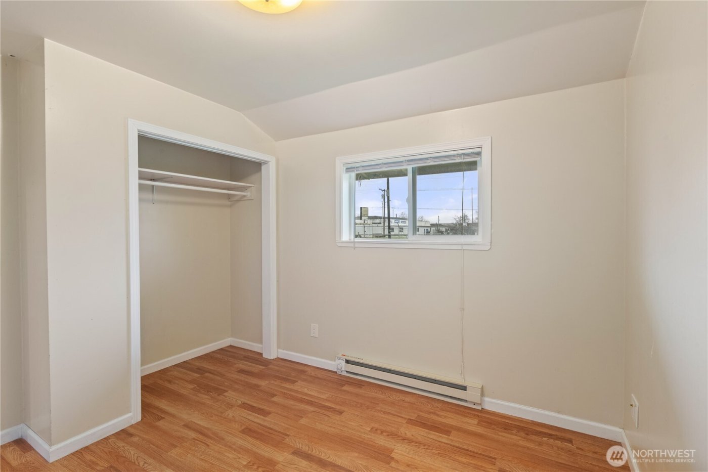 1513 W Market Street , Aberdeen, WA 98520