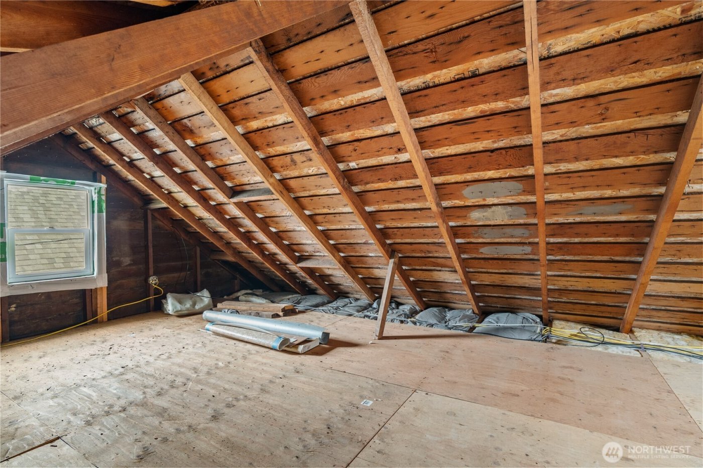 1513 W Market Street , Aberdeen, WA 98520