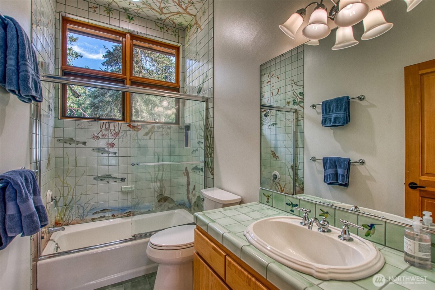 285 Raptor Road , Orcas Island, WA 98245