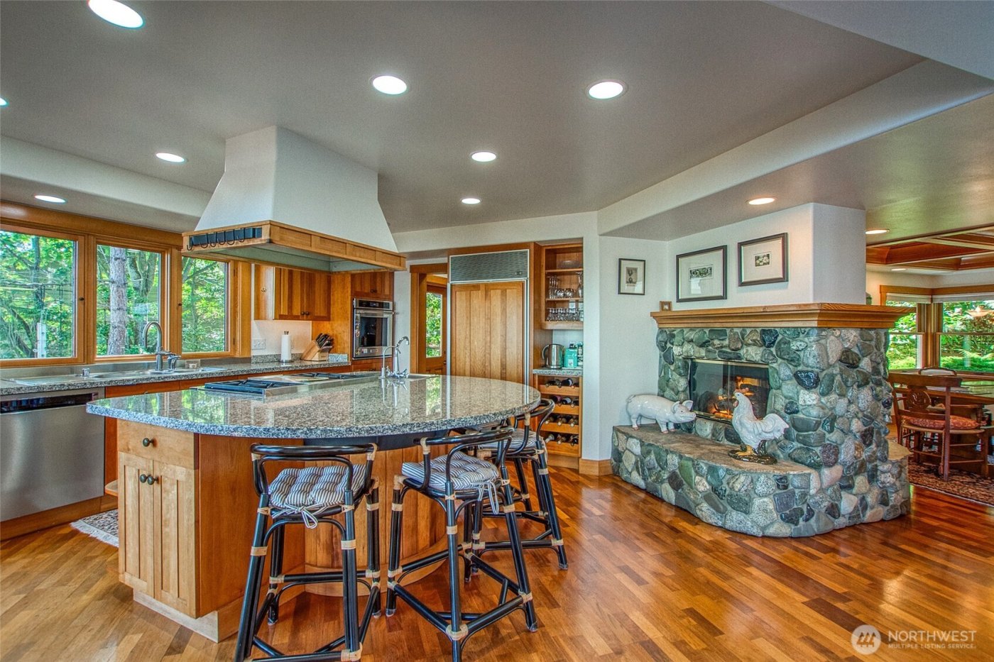 285 Raptor Road , Orcas Island, WA 98245