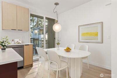 10748 Interlake Avenue N, Seattle, WA 98133 - Photo 8