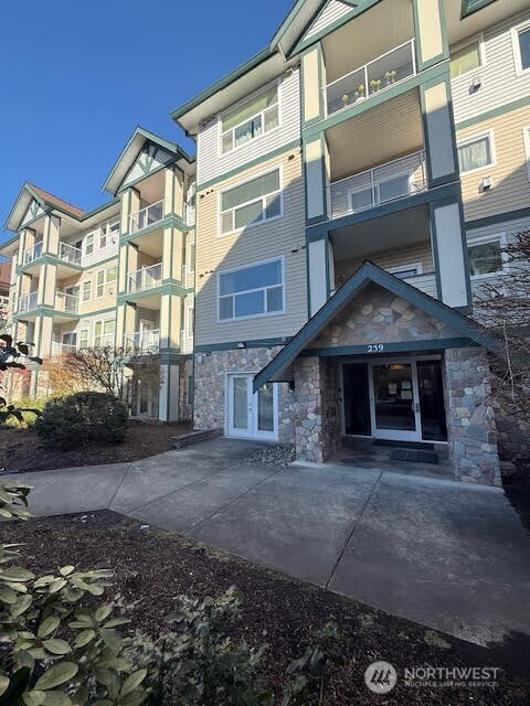 259 W Bakerview Road #C203, Bellingham, WA 98226
