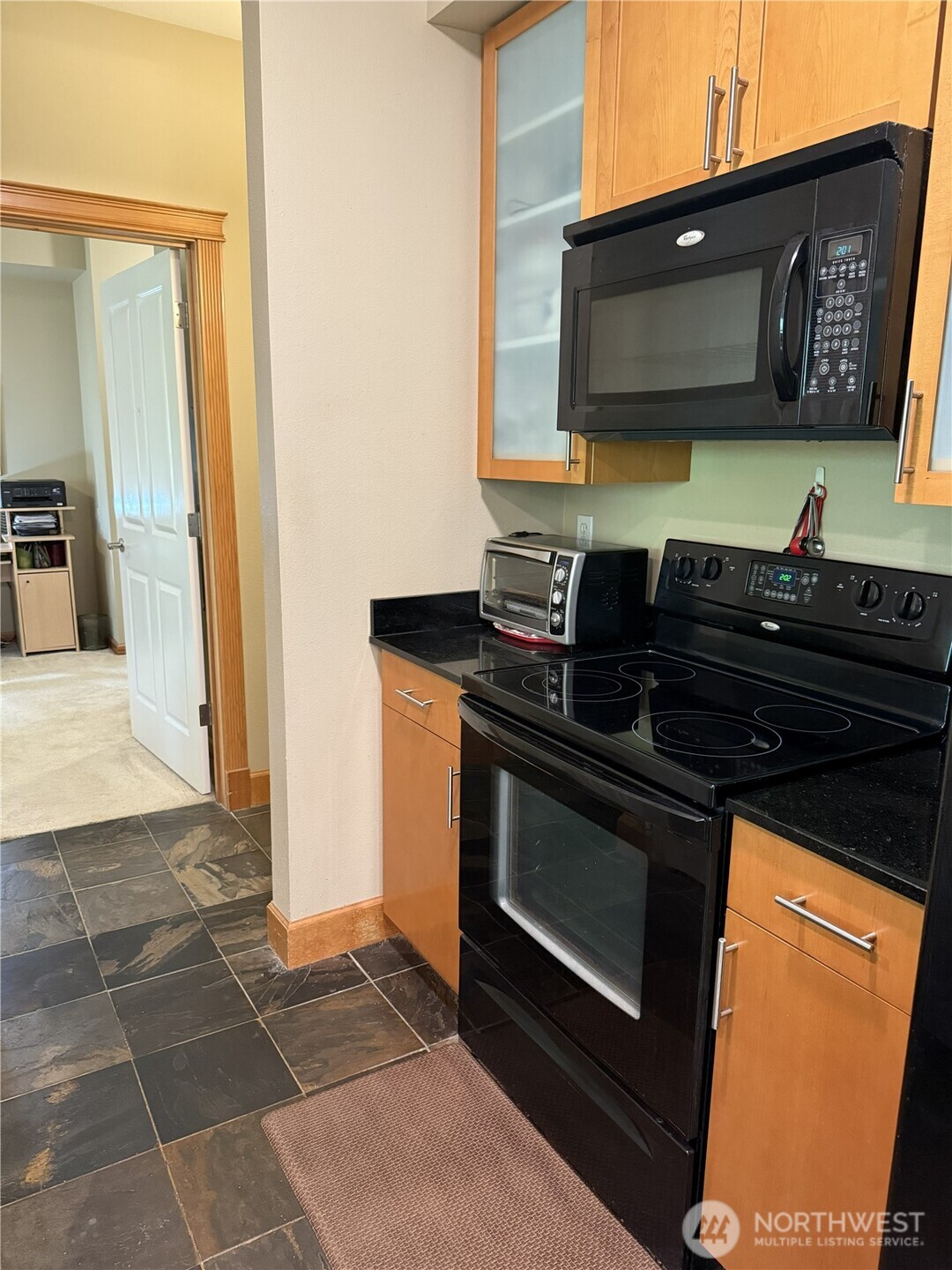 259 W Bakerview Road #C203, Bellingham, WA 98226