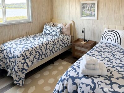 2625 W Beach Road , Oak Harbor, WA 98277-8866 - Photo 25