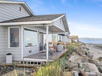 2625 W Beach Road , Oak Harbor, WA 98277-8866 - Photo 27