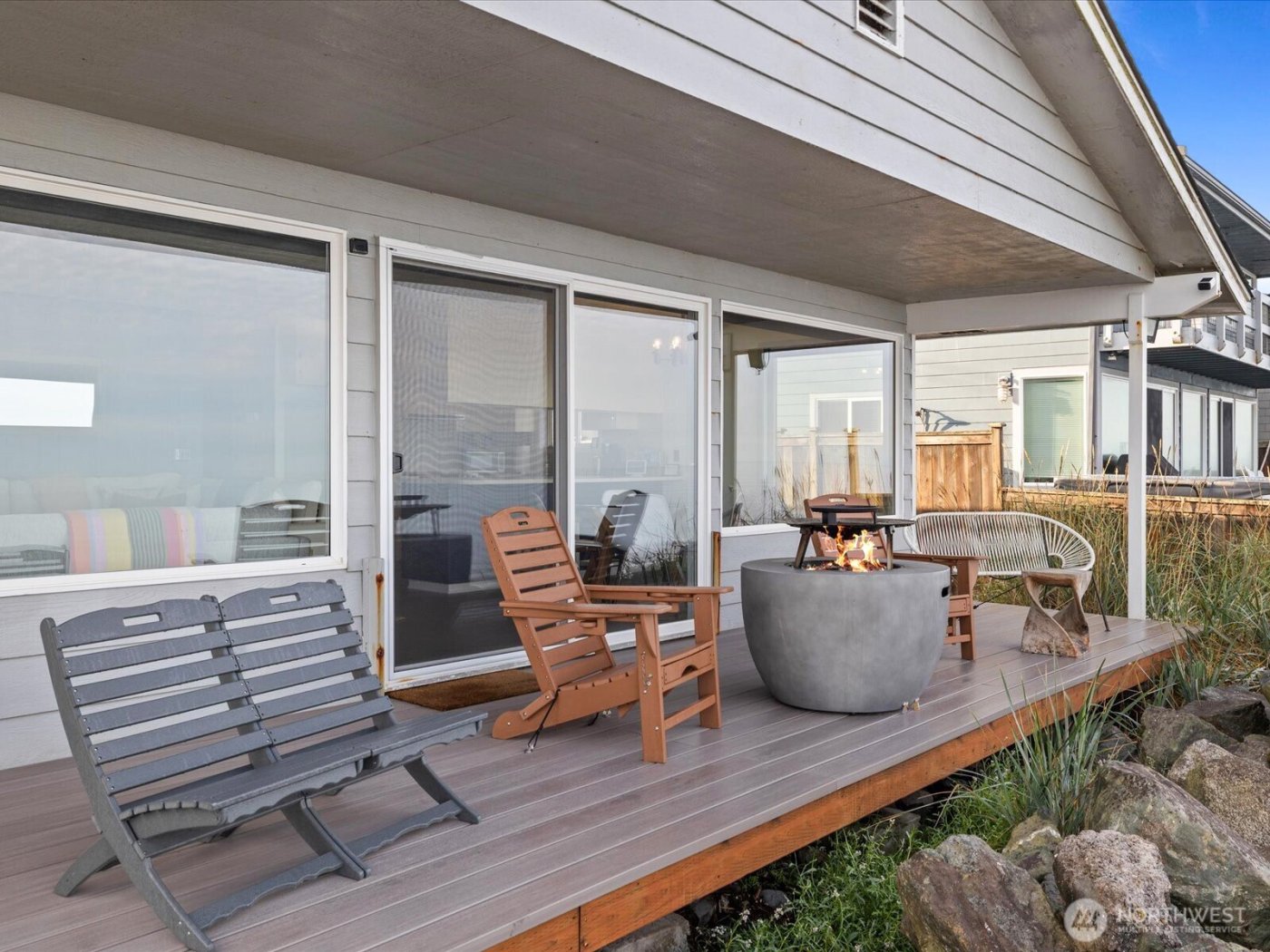 2625 W Beach Road , Oak Harbor, WA 98277-8866