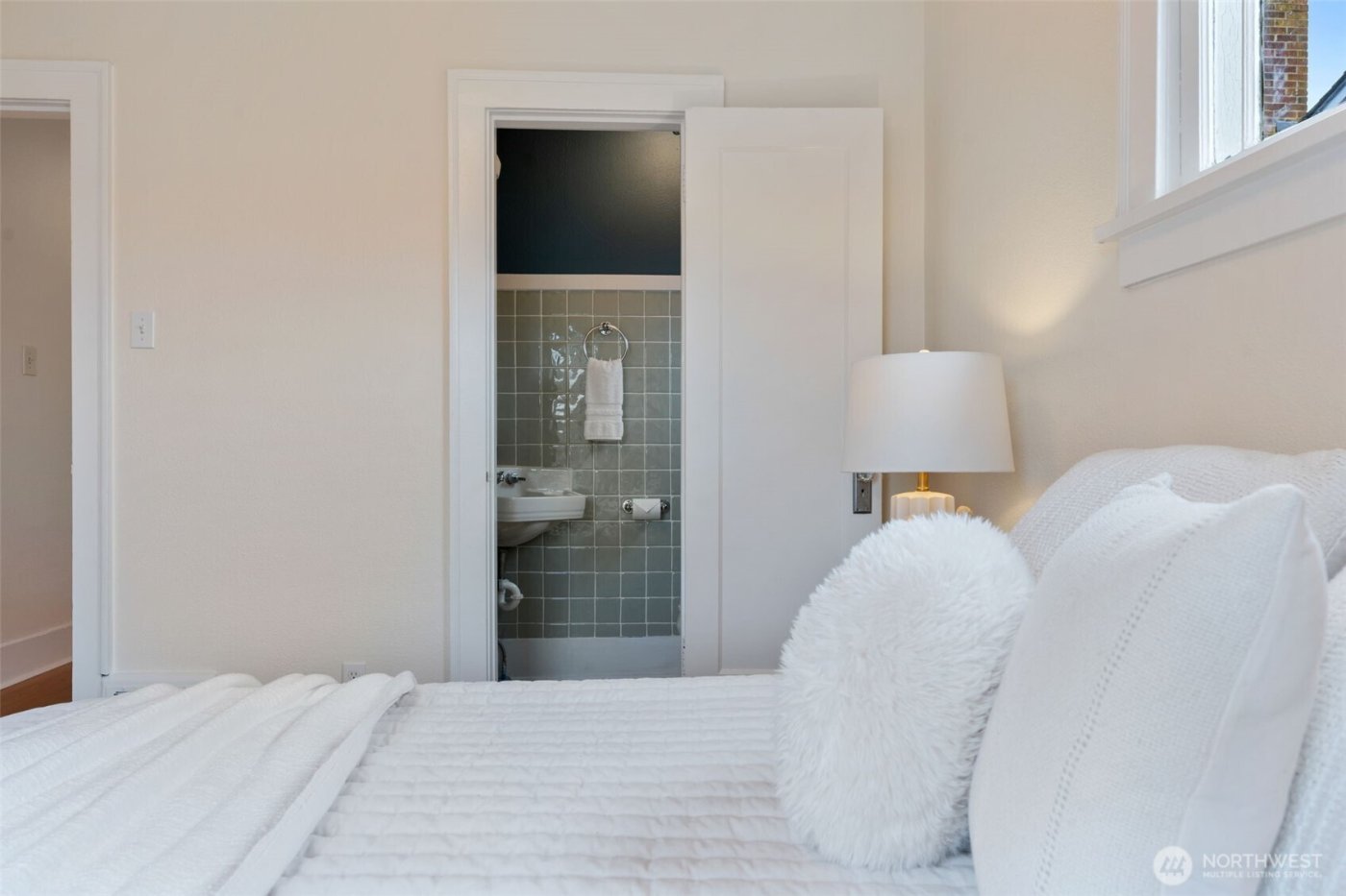 3731 N 29th Street , Tacoma, WA 98407