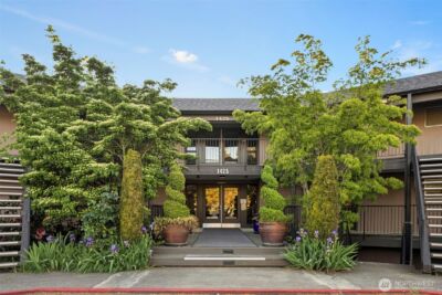 1425 S Puget Drive #213, Renton, WA 98055