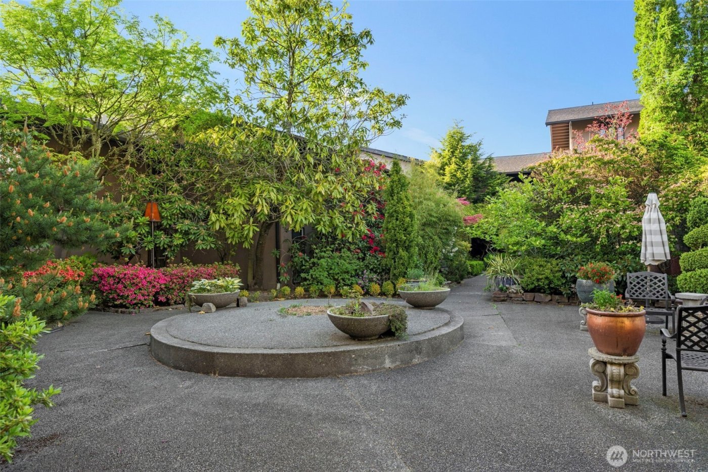 1425 S Puget Drive #213, Renton, WA 98055